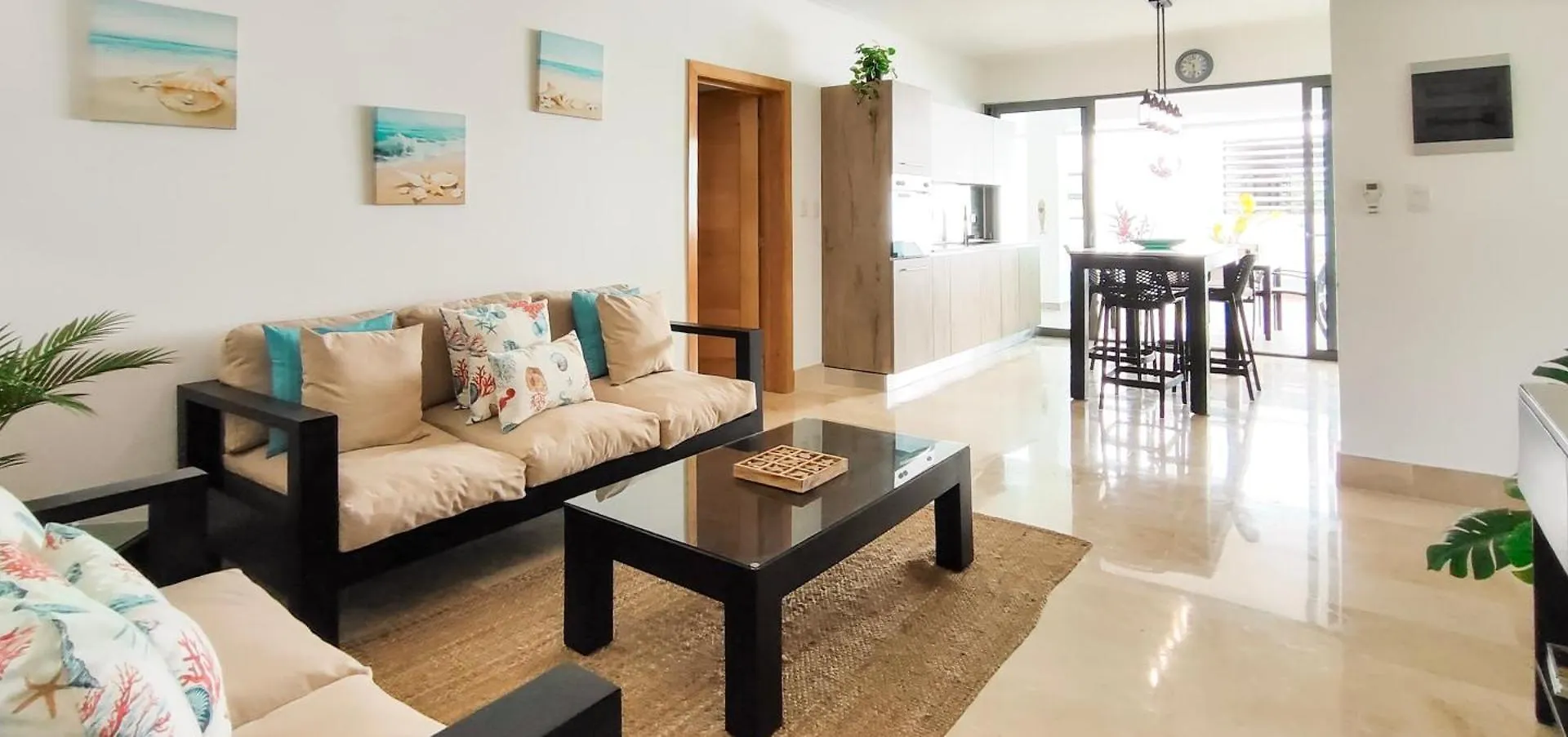 Amar'E Beach Front Apartment Overlooking Pool Las Terrenas Dominikanische Republik