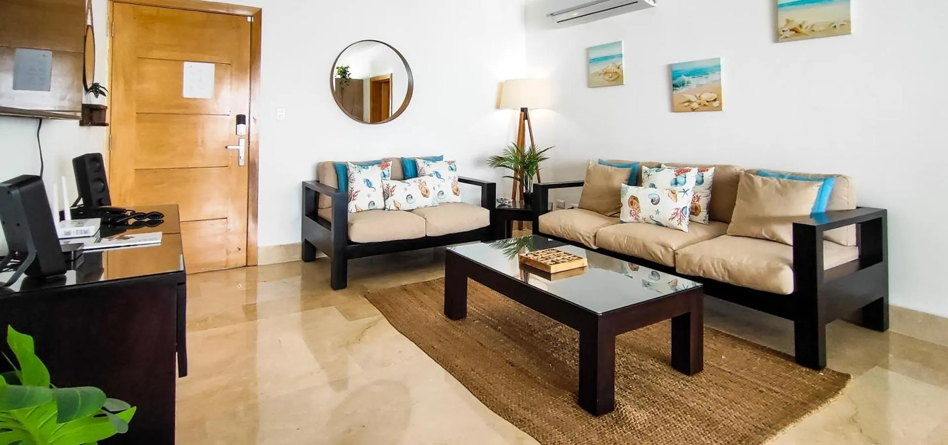 Amar'E Beach Front Apartment Overlooking Pool Las Terrenas