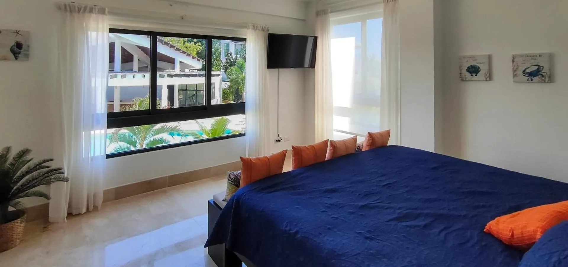Amar'E Beach Front Apartment Overlooking Pool Las Terrenas